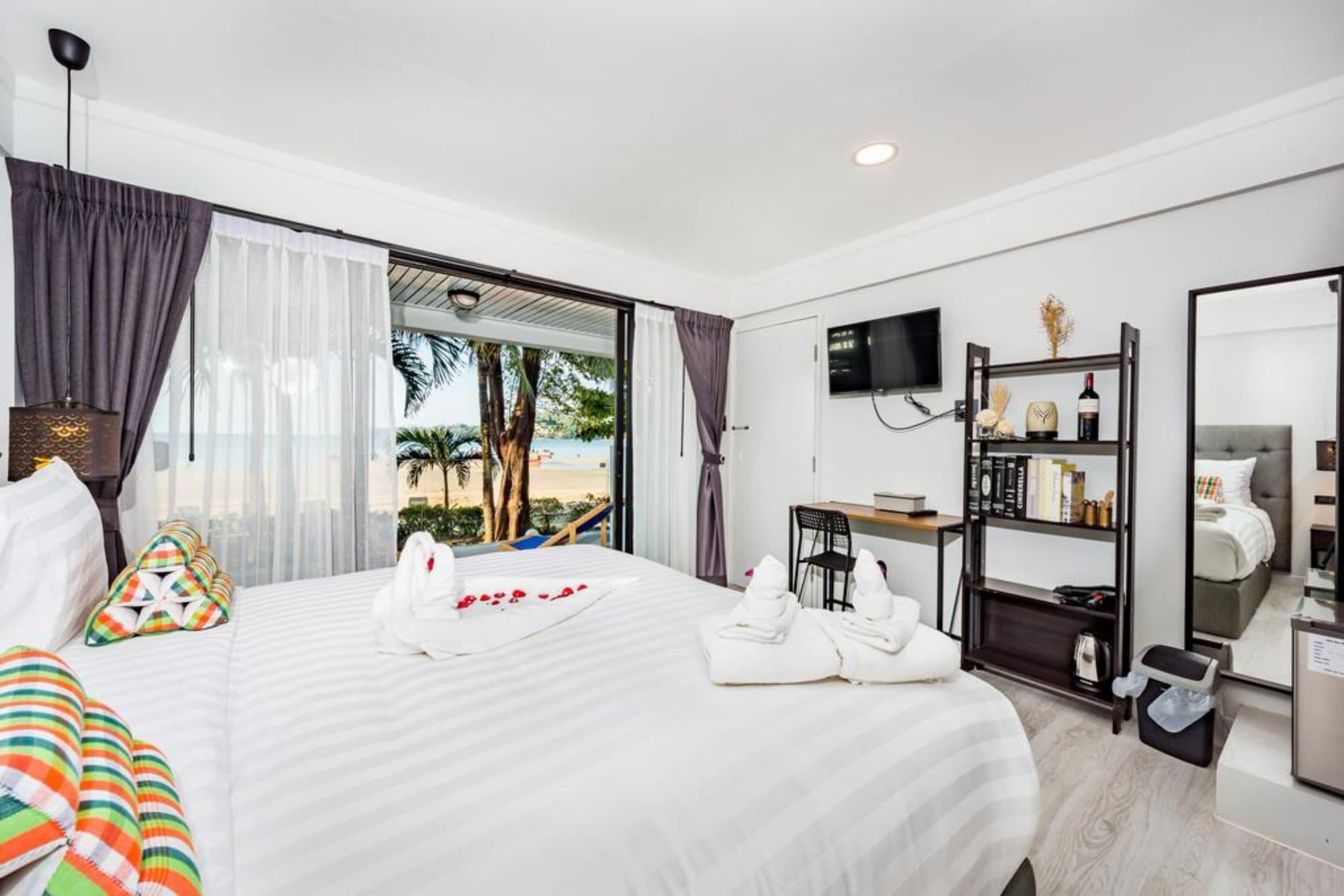 Phuket Thai Kamala Beach Front מראה חיצוני תמונה