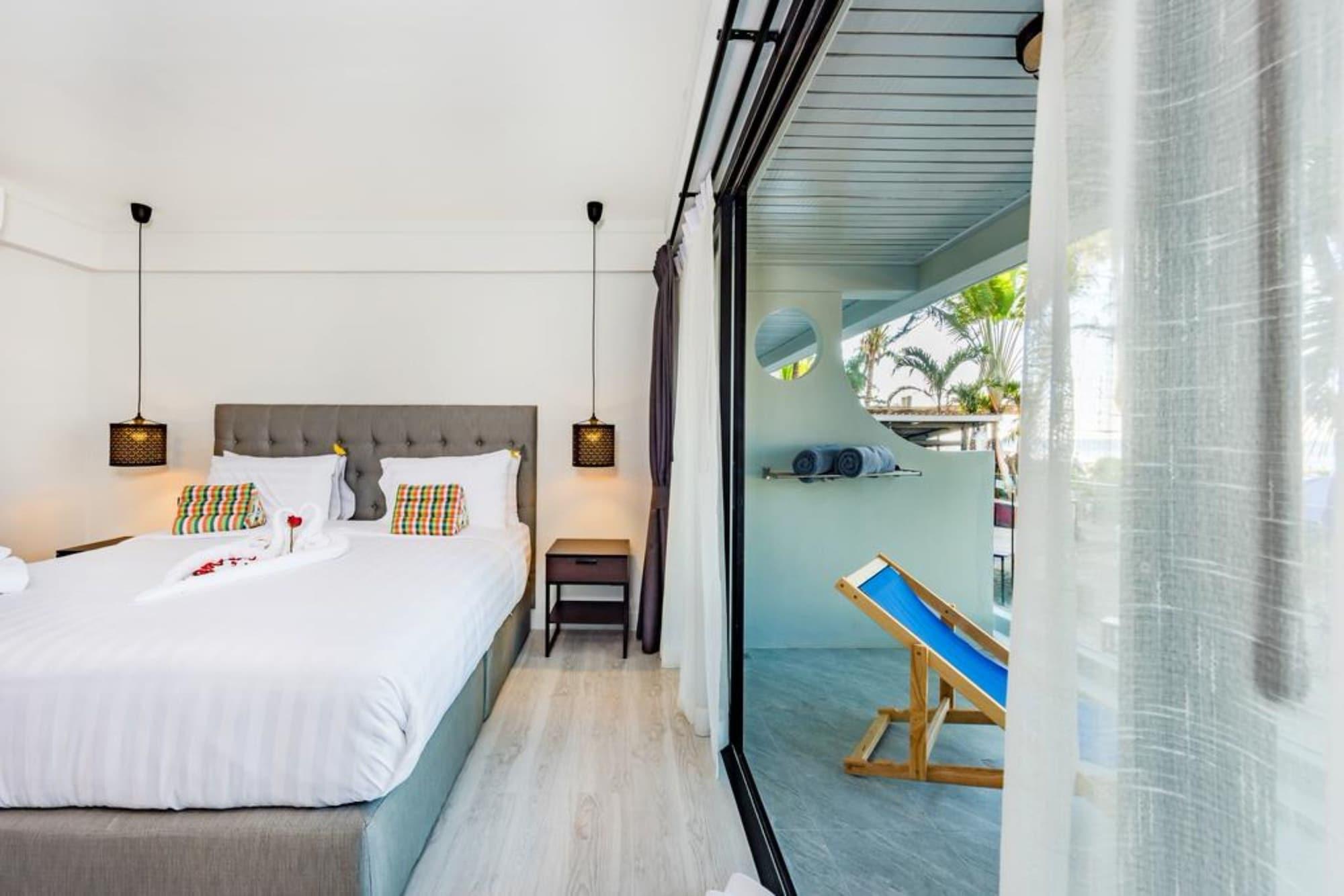 Phuket Thai Kamala Beach Front מראה חיצוני תמונה