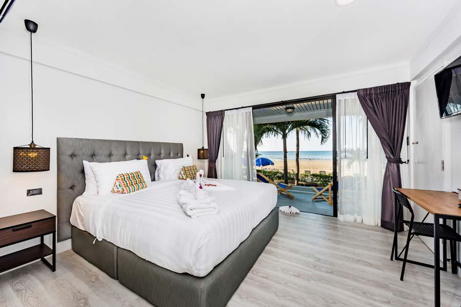 Phuket Thai Kamala Beach Front מראה חיצוני תמונה
